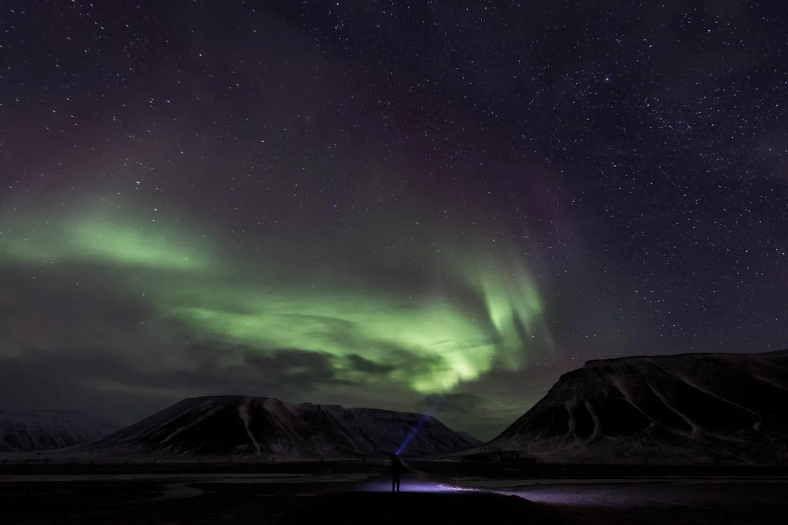 Svalbard: Northern Lights Photography Tour with a Local Expert